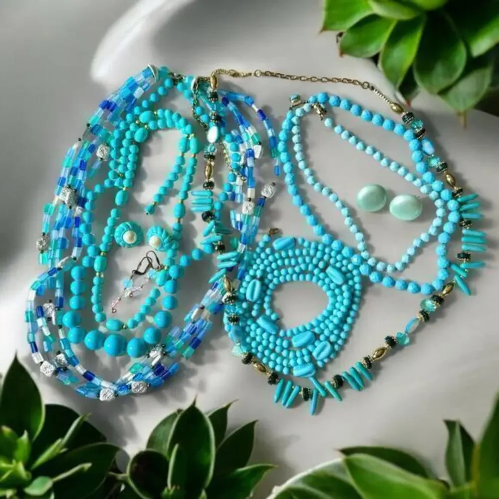 Vintage 10 Piece Turquoise Lucite Glass Bead Necklace & Earring Lot 12.7oz 50’s